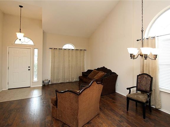 3rd image of 14709 La Llorona Ln