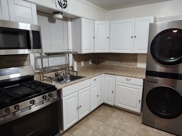 130 Francis Ave #130