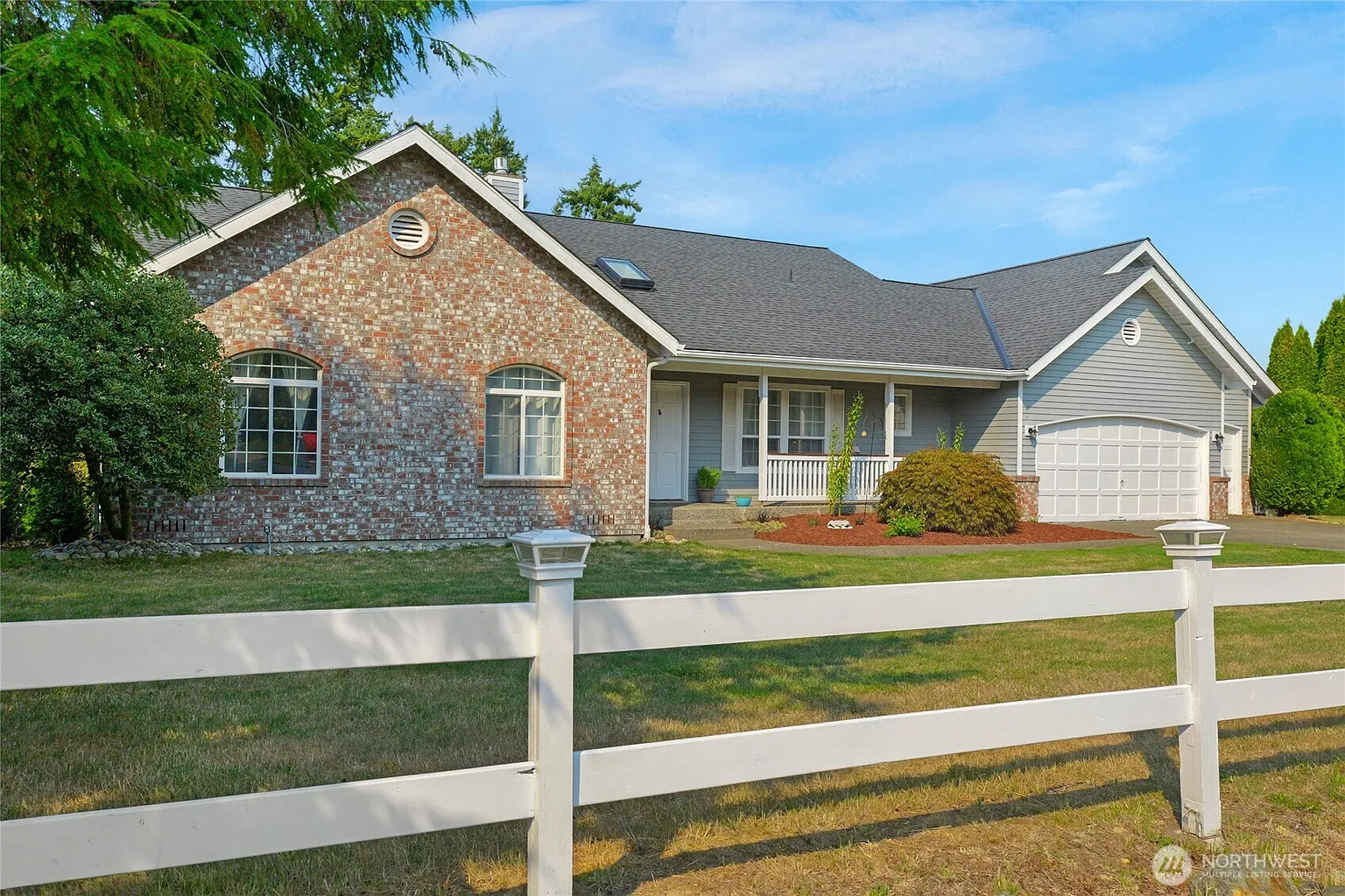 980 Marshall Drive photo 1
