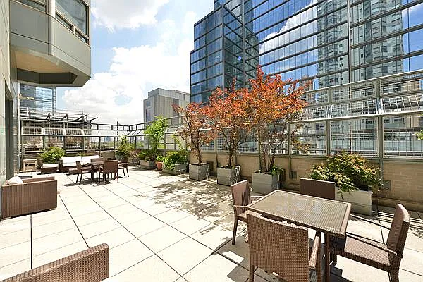 Rented by Sumitomo Real Estate Sales | media 13