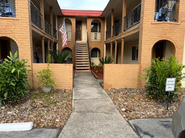 15525 Blackhawk Blvd APT 17