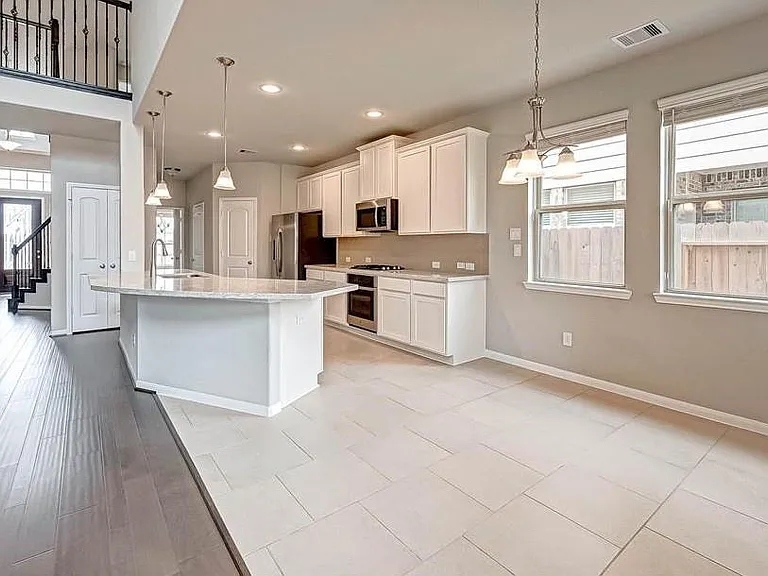 26918 Skylark Bluff Trl — Photo 11