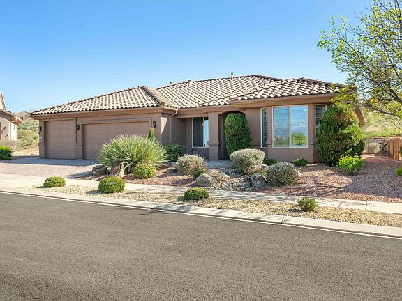 3rd image of 1751 W Amethyst Garden Cir