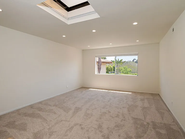 3102 Granville Ave — Photo 26