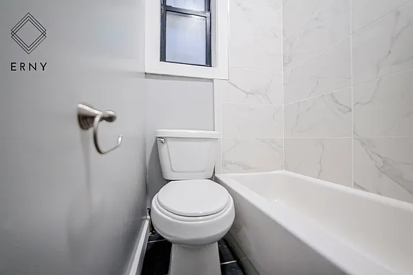 Rented by ERNY LLC | media 4