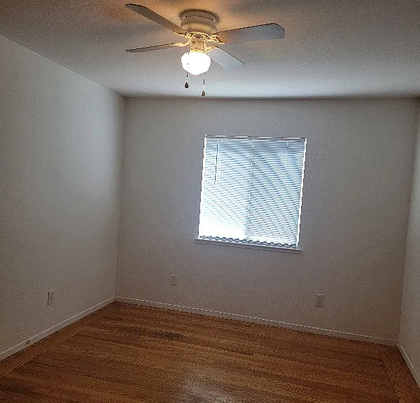 1221 W St #A — Photo 13