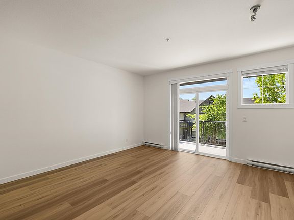 4th image of 13819 232nd St #16
