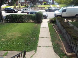 2807 Fanshawe St, Philadelphia, PA 19149