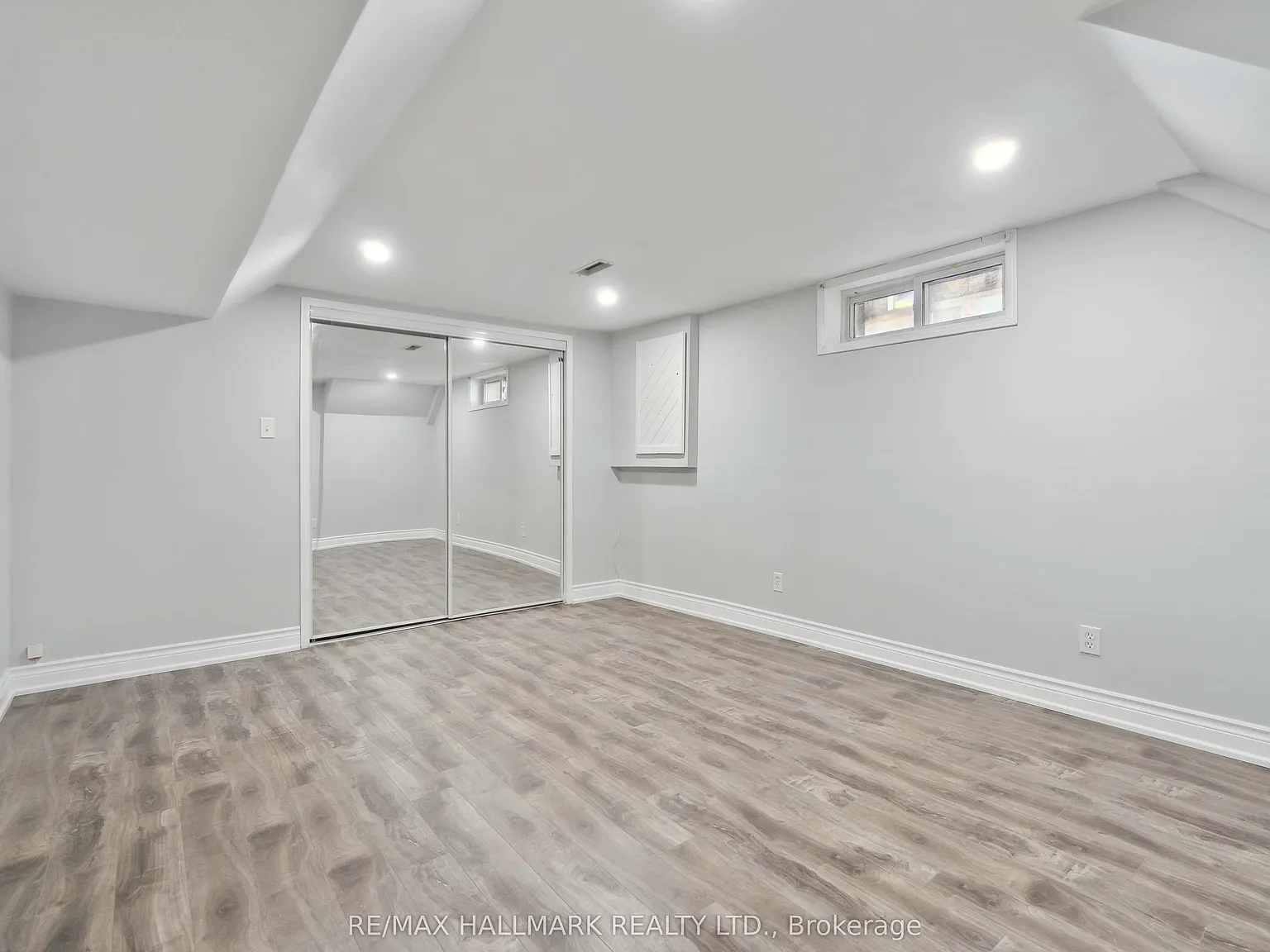 2 bed, $1,600 — Photo 4