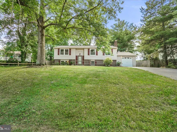 19116 Wootton Ave, Poolesville, MD 20837