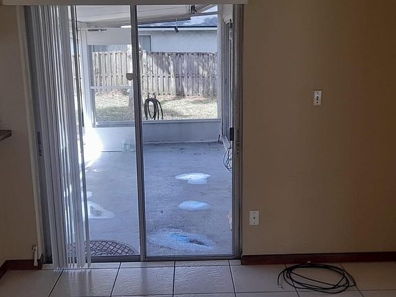 4th image of 200 Bauer Dr
