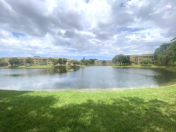 3rd image of 5890 NW 64th Avenue #303