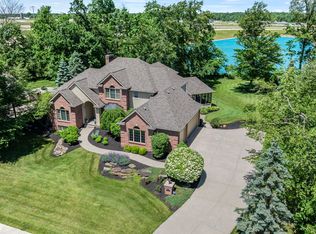 10816 Monte Vista Ct, Fort Wayne, IN