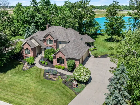 10816 Monte Vista Ct, Fort Wayne, IN 46814