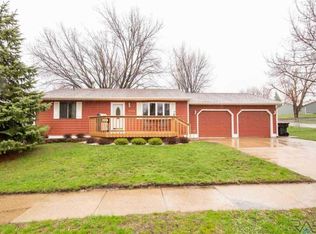 4108 E Huntington St, Sioux Falls, SD 57103