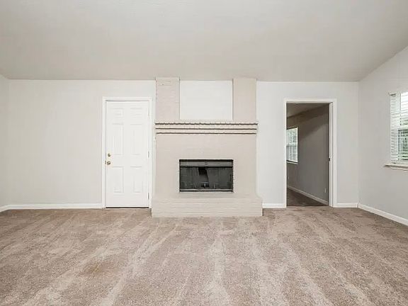 3rd image of 2726 Bear Springs Dr