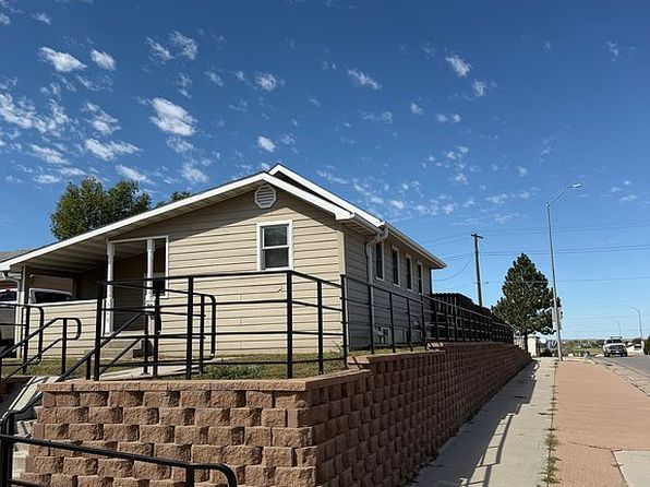 303 Lake St
