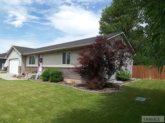 4th image of 2934 N Bliss Dr