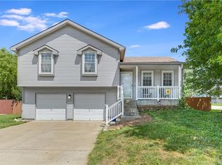 400 W Johnston St, Olathe, KS 66061