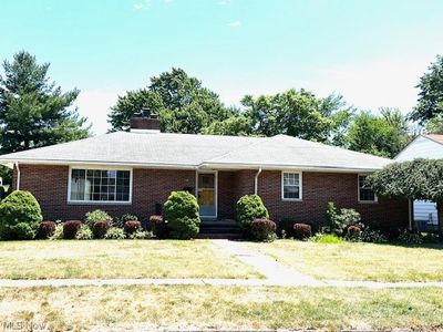 141 Roosevelt Ave, Elyria, OH, 44035