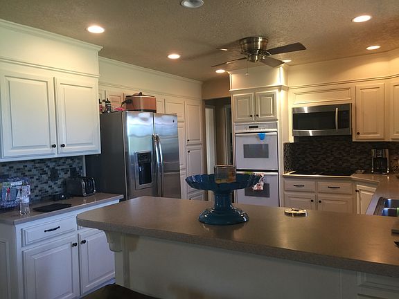 5th image of 20801 N May Ave