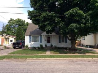 1003 State St, Owosso, MI 48867