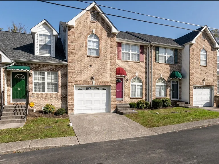 3001 Hamilton Church Rd #403 — Photo 3