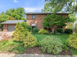 7588 Marywood Dr, Newburgh, IN 47630