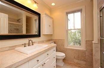 3rd image of 1372 Gaylord St APT 3