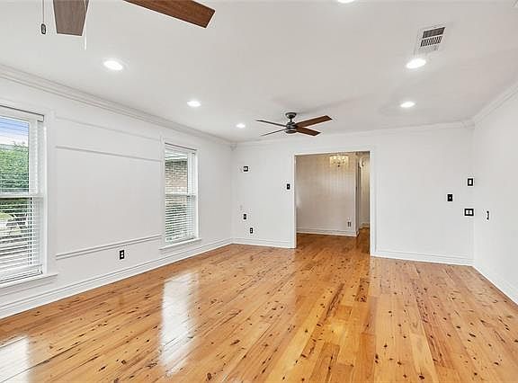 5th image of 4112 Lake Trail Dr