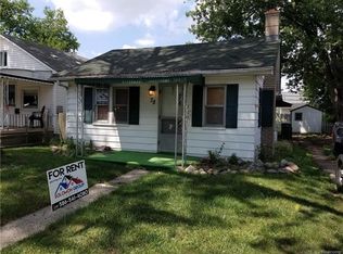 38 Manatee Ave, Hazel Park, MI 48030
