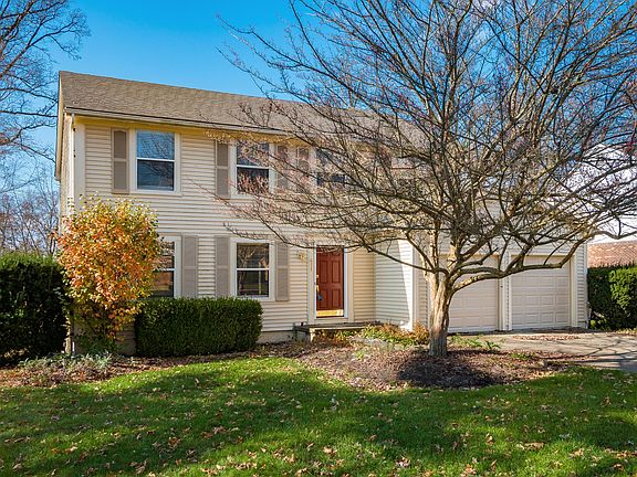 4th image of 471 Howland Dr