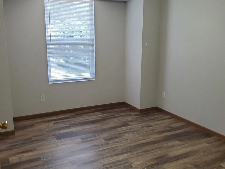 7319 SW 23rd St — Photo 24