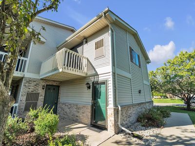 7106 98th AVENUE #I, Kenosha, WI, 53142