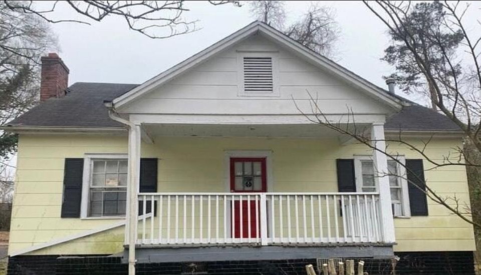 1st image of 821 W Davidson Ave