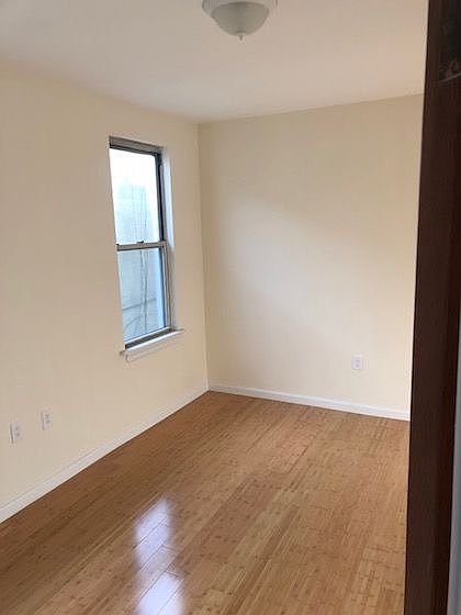 1st image of 3116 41st St