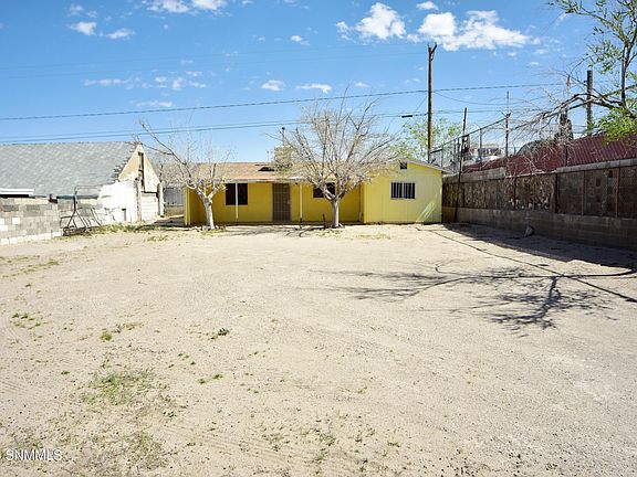 2nd image of 111 Palma Dr