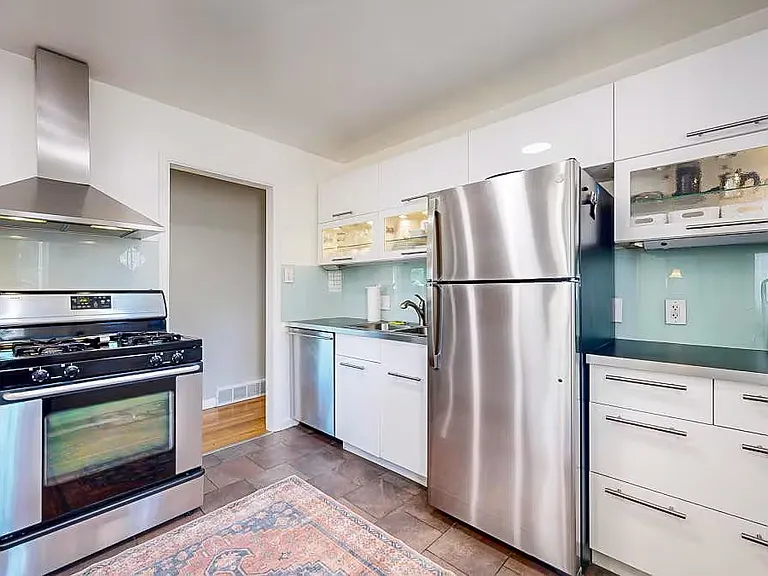 Shared
Kitchen space