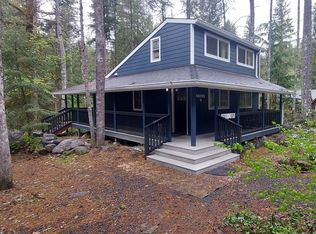 23825 E Farragut St, Welches, OR 97067