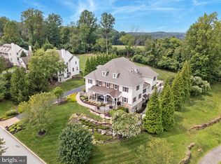 1004 Brick House Farm Ln, Newtown Square, PA 19073