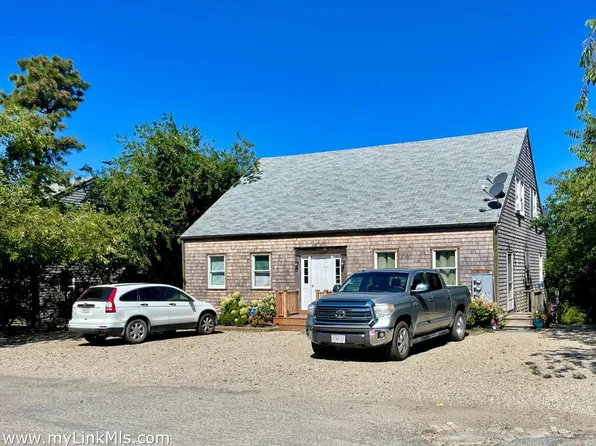 20 Pine Grove Rd, Nantucket, MA 02554