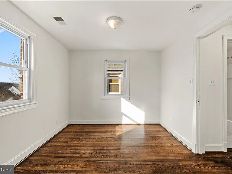 6416 Blair Rd NW — Photo 15