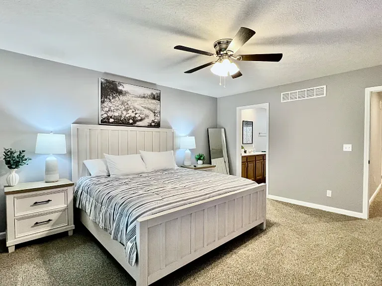1011 N Anderson St — Photo 14