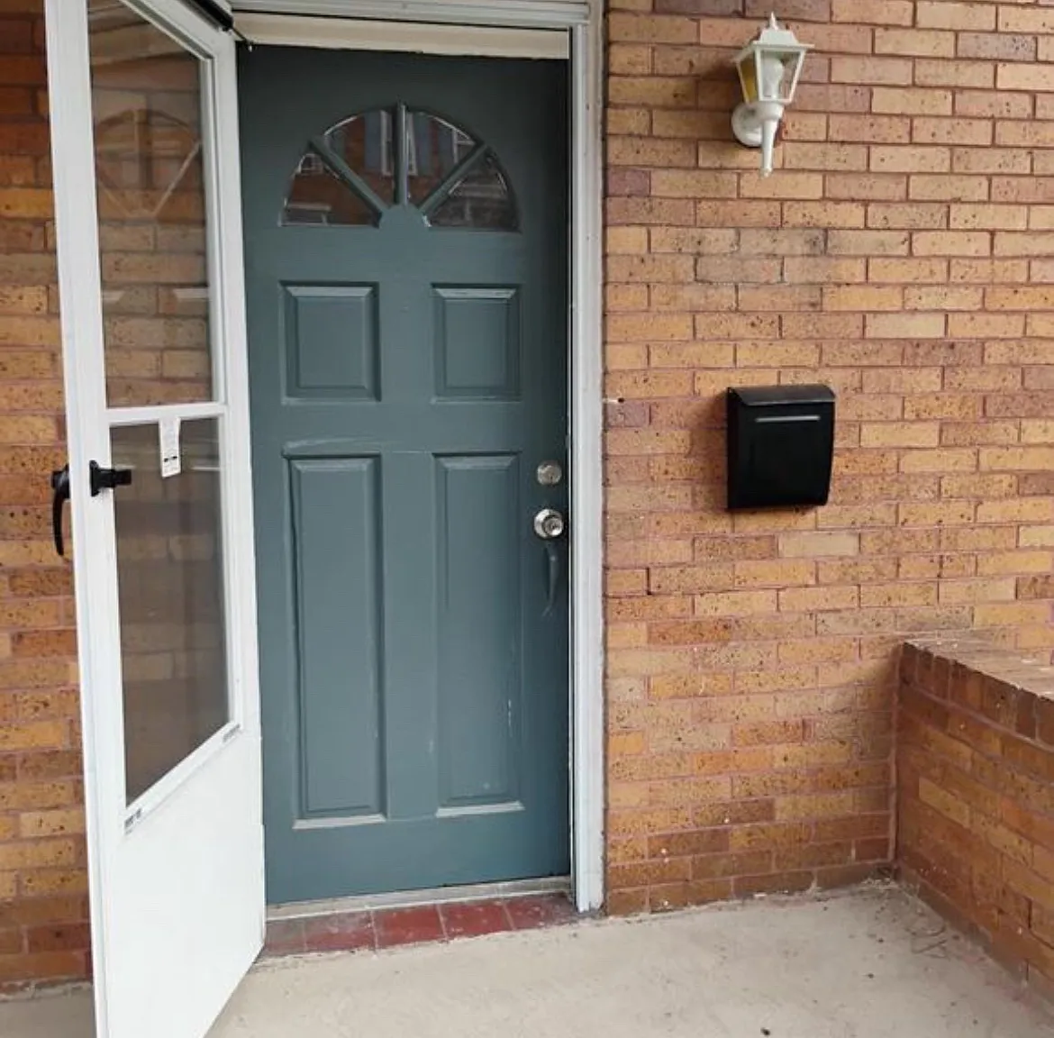 2 bed, 912 sqft, $1,500 — Photo 1