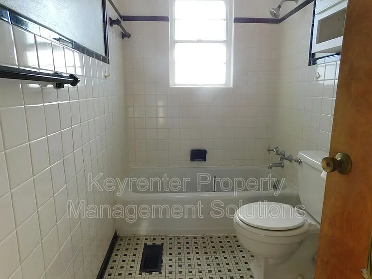277 Skyview Cir #101 — Photo 20