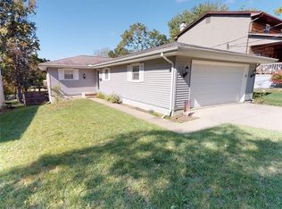 2125 N Summit Ave, Decatur, IL 62526