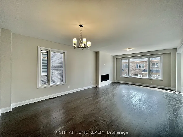 12 Sweet Cicely St — Photo 8