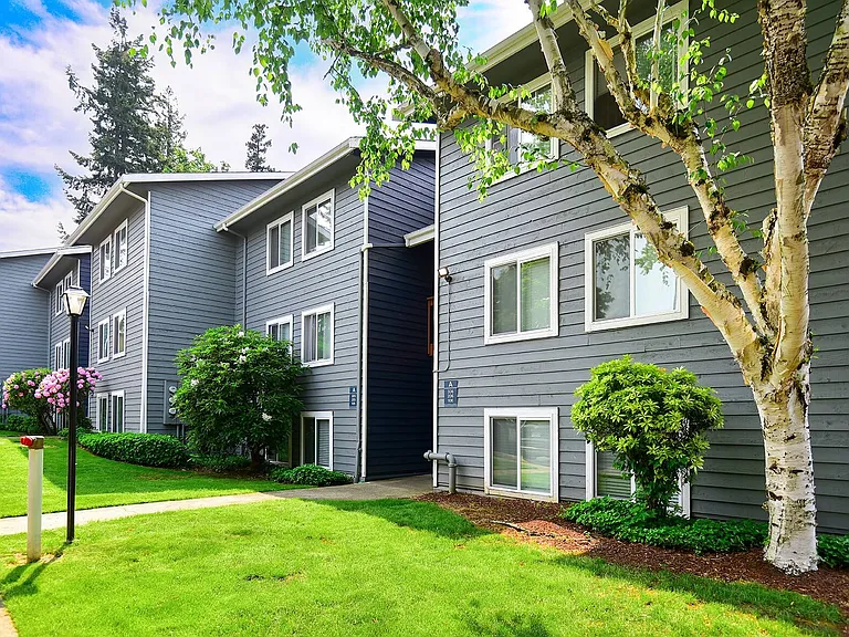 Inlet View Apartments — Photo 48