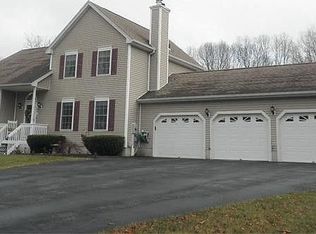 113 Strawberry St, Lisbon, CT 06351