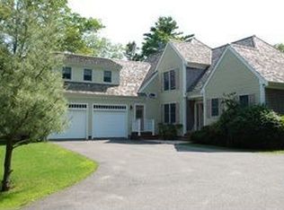 101 Thornberry Cir, Mashpee, MA 02649